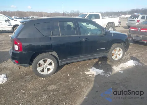 2016 Jeep Compass Sport z USA, uszkodzony, nr VIN 1C4NJDBB4GD778426